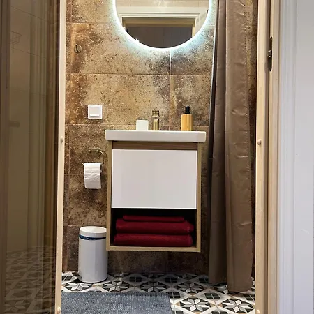 Garden Next To Telliskivi & Old Town * Tallinn