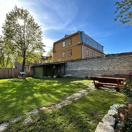 Garden Next To Telliskivi & Old Town